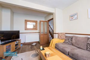 Sitting room- click for photo gallery